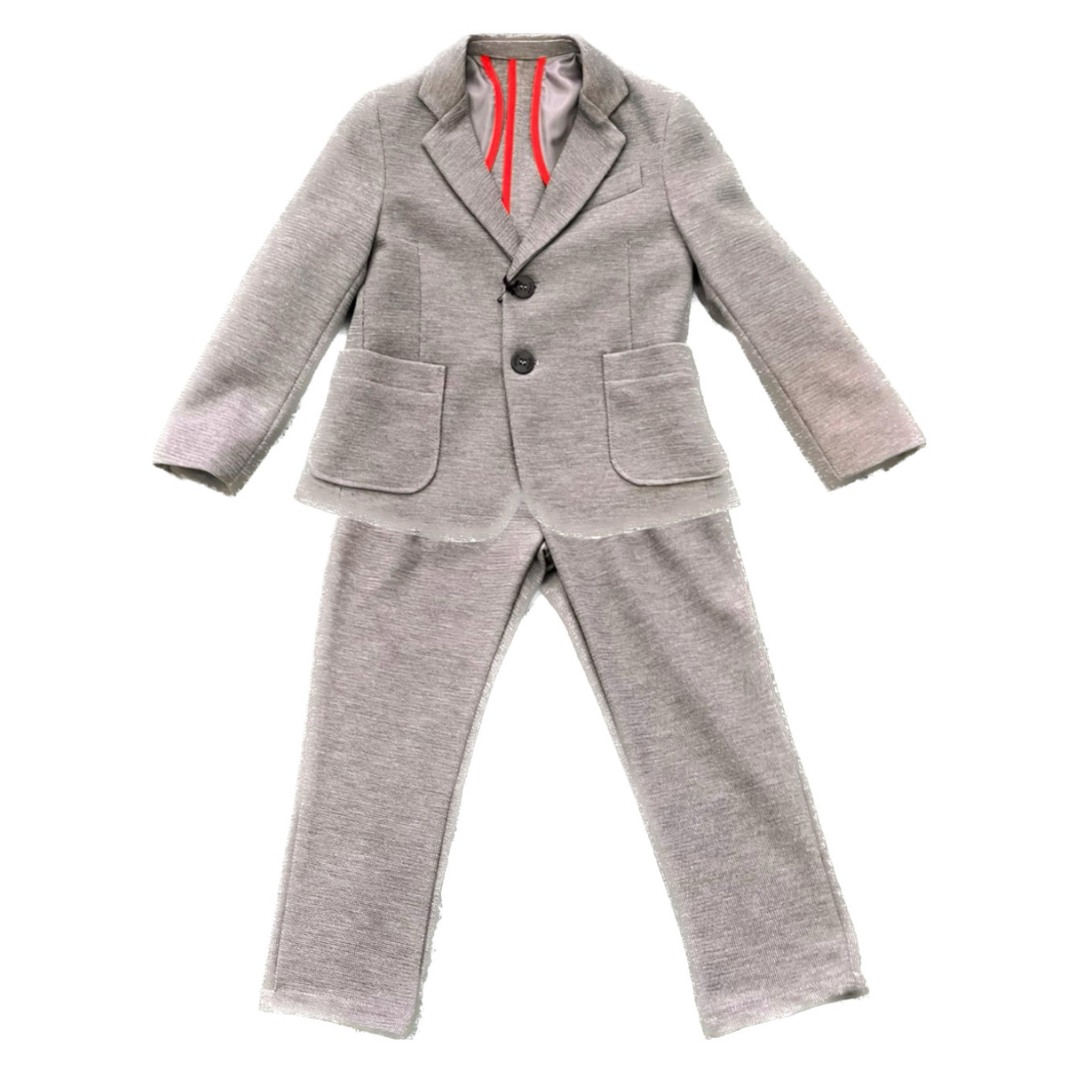 Completo grigio Over D disponibile dalla 3 alla 16 anni