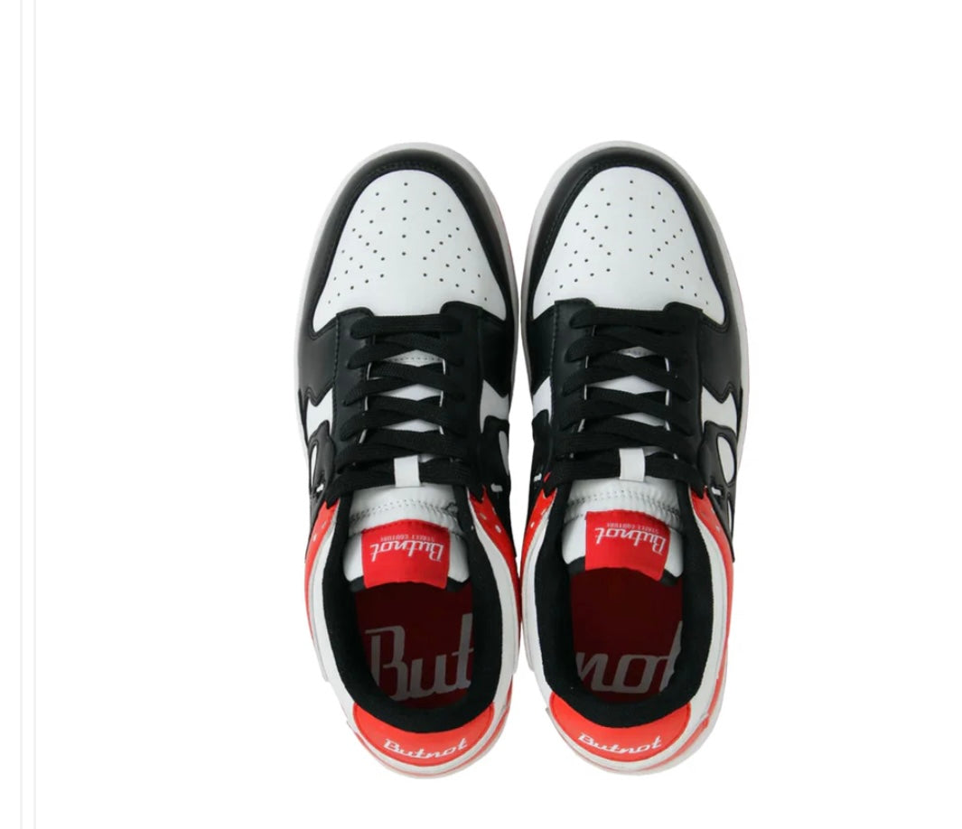 Sneakers ButNot Spin 900
