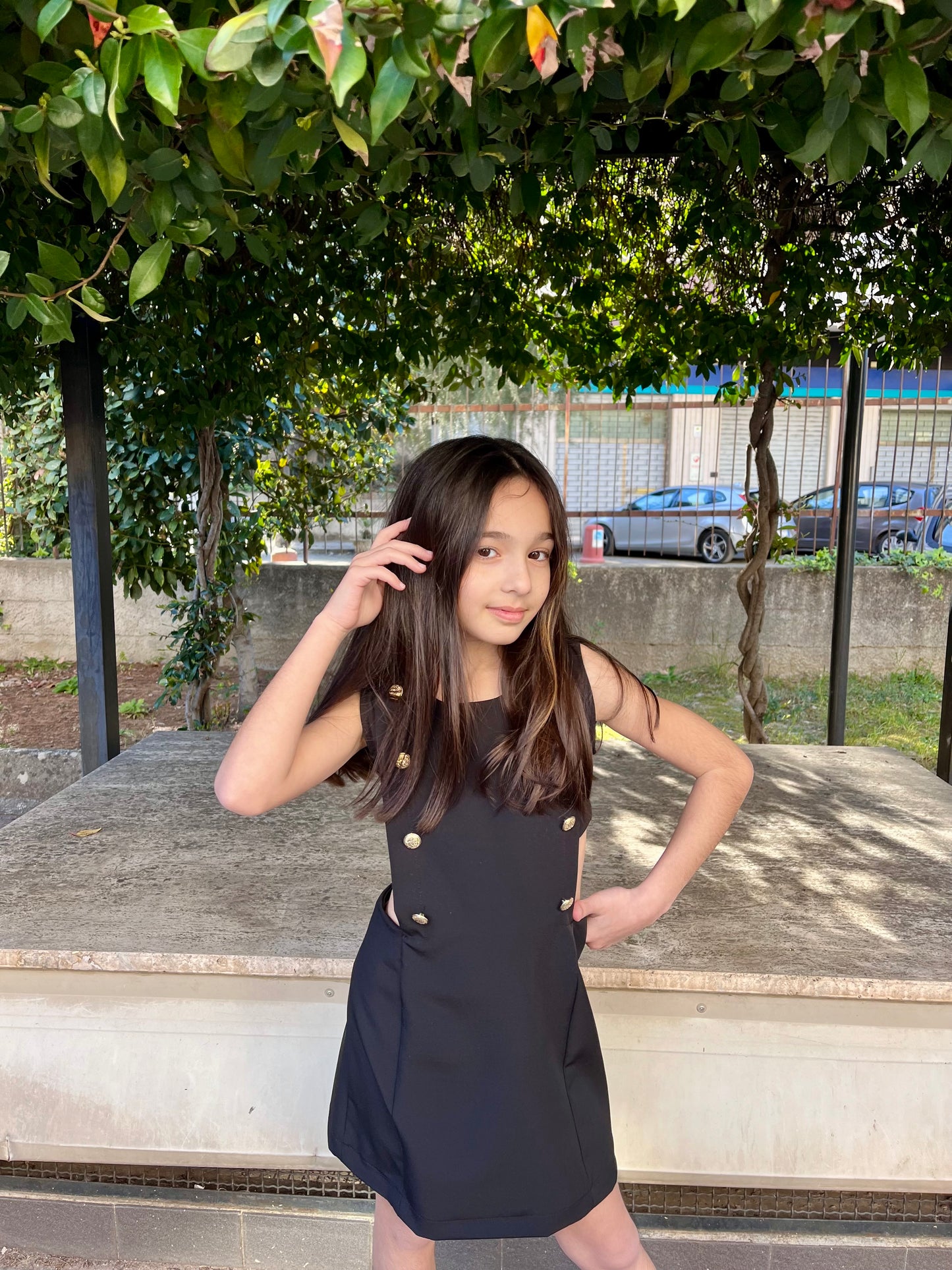 Abito nero Janice disponibile dalla 8 alla 18 anni