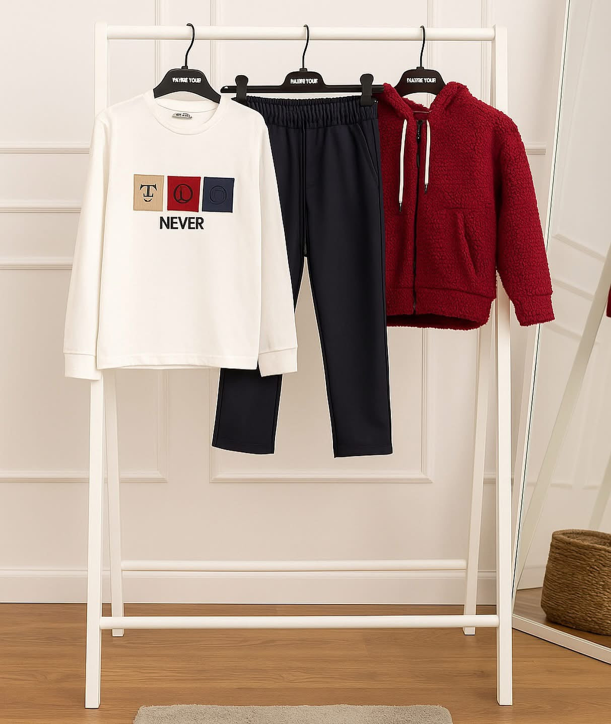 T-shirt panna Nevertoo