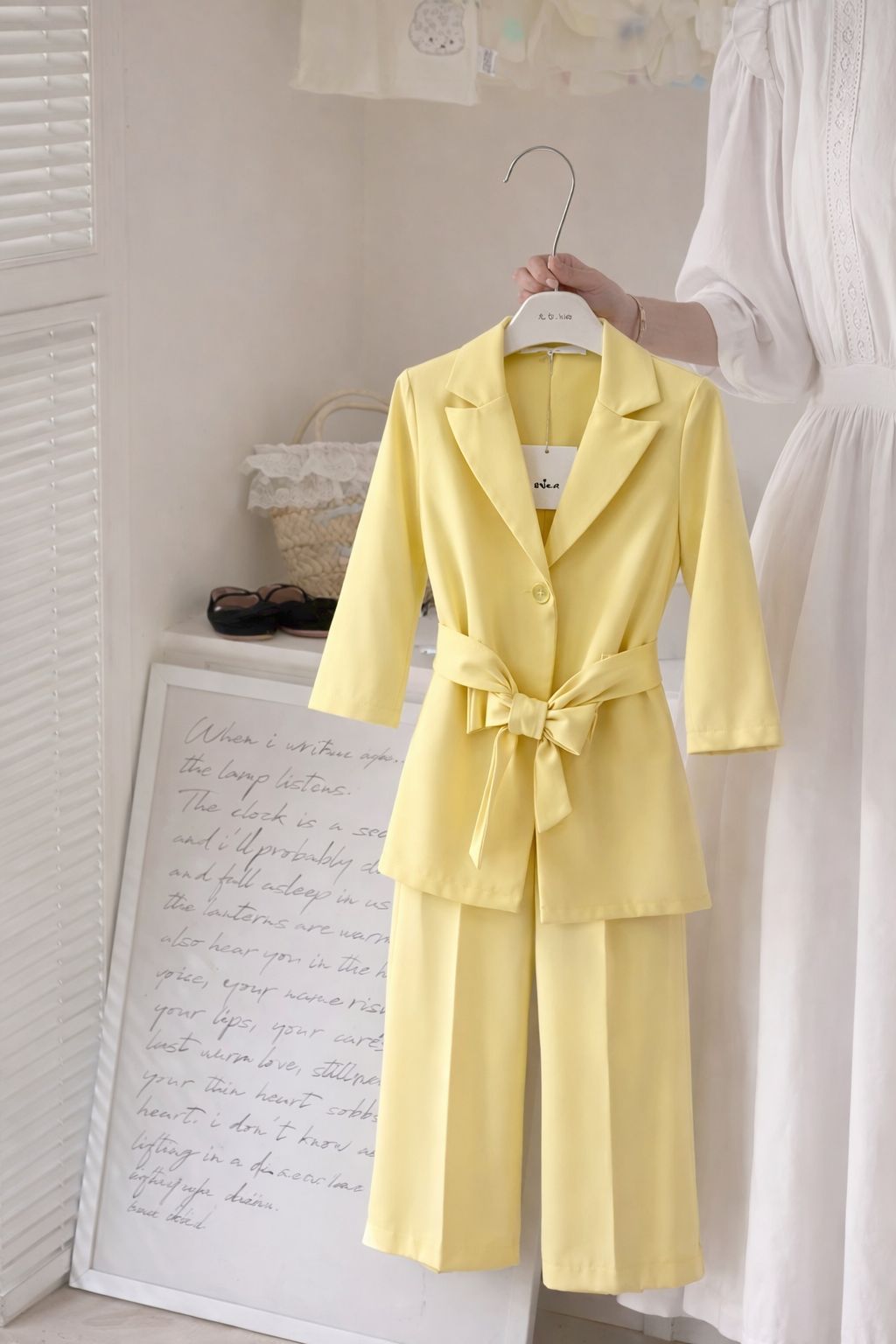 Tailleur YELLOW