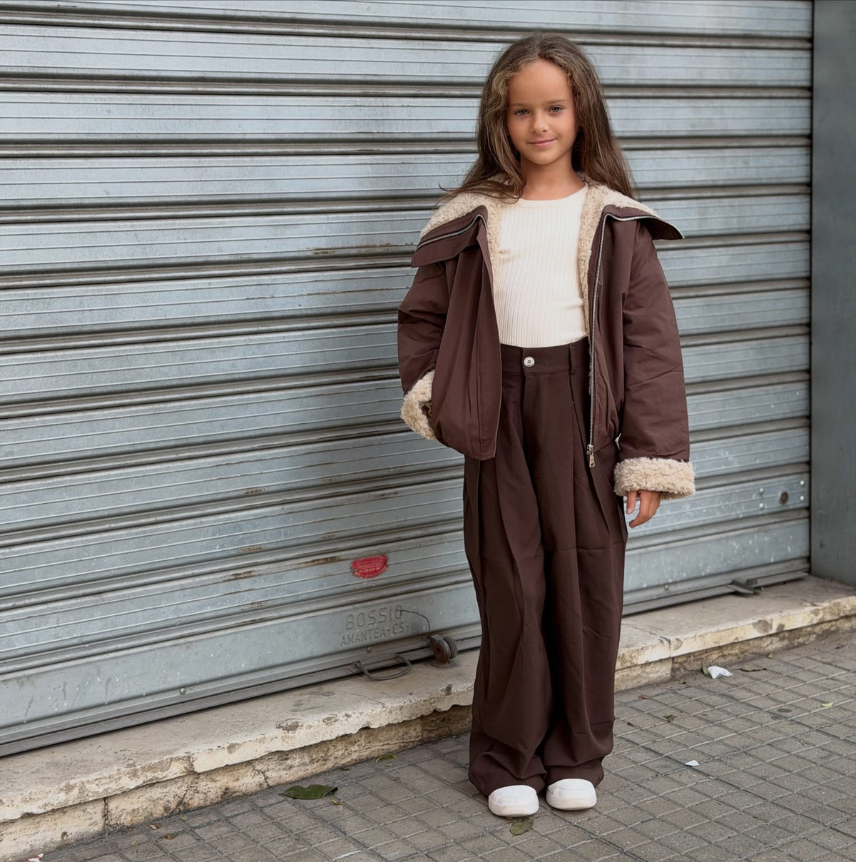 Montone Brown