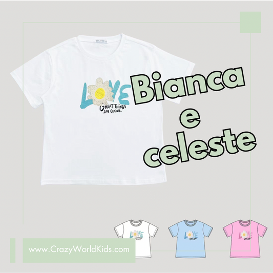 T-shirt disponibili in bianco e celeste dalla 4 alla 12 anni