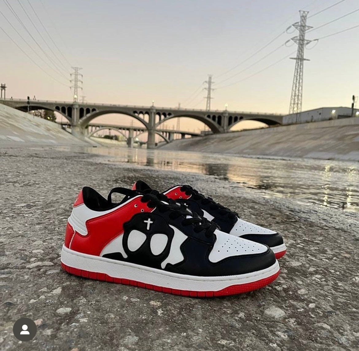 Sneakers ButNot Spin 900
