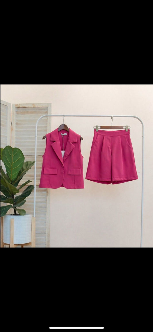 Completo gilet e shorts