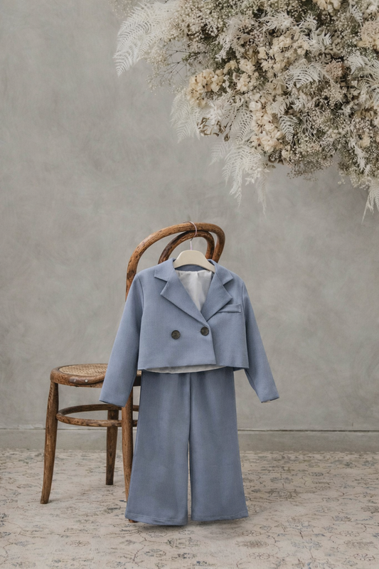 Tailleur celeste