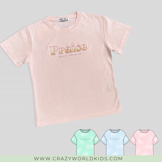 T-shirt disponibile in azzurro e verde acqua dalla 4 alla 12 anni