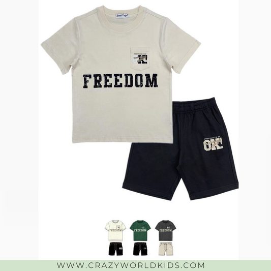 Completo bimbo “Freedom” disponibile in grigio e beige dalla 4 alla 12 anni