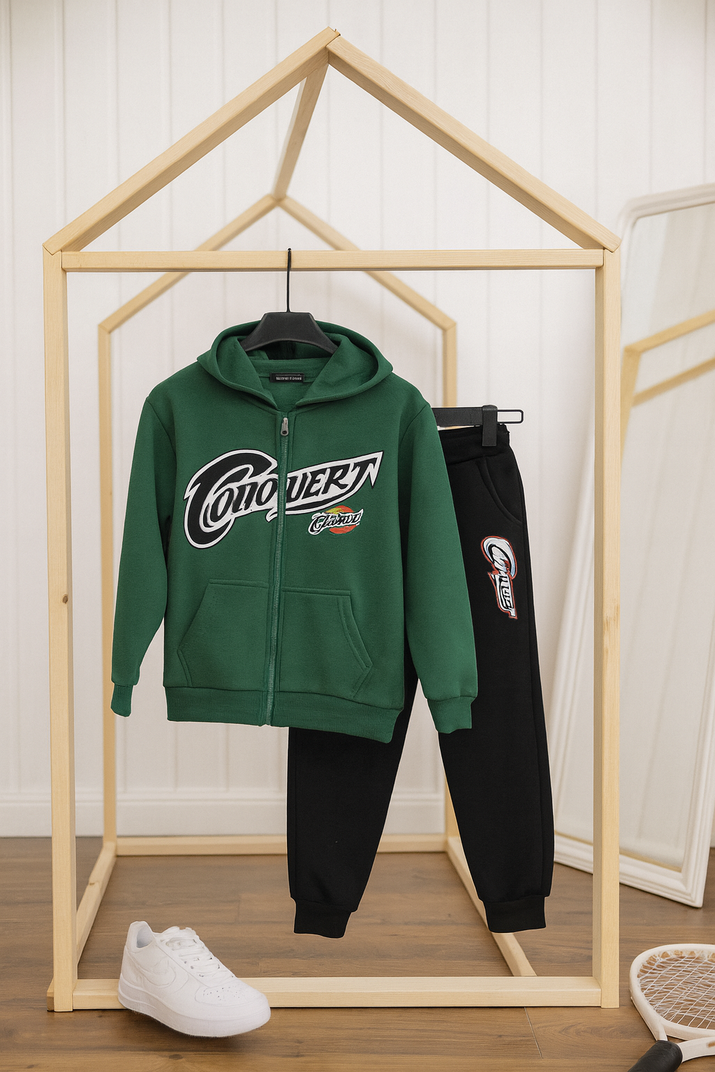 Tuta Dynamic Fit disponibile verde e marrone