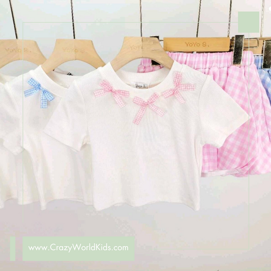 Completo disponibile in rosa dalla 4 alla 14 anni