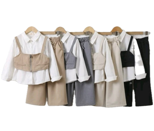 Completo disponibile grigio e nero dalla 4 alla 14 anni